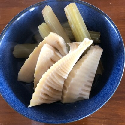 春の一皿嬉しいです。
季節感があるお料理って良いですね。